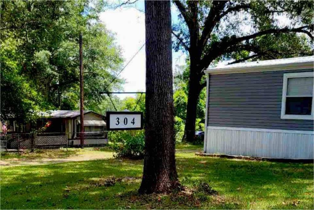 Fishermans Retreat With Patio At Lake Sam Rayburn Villa Brookeland Екстериор снимка